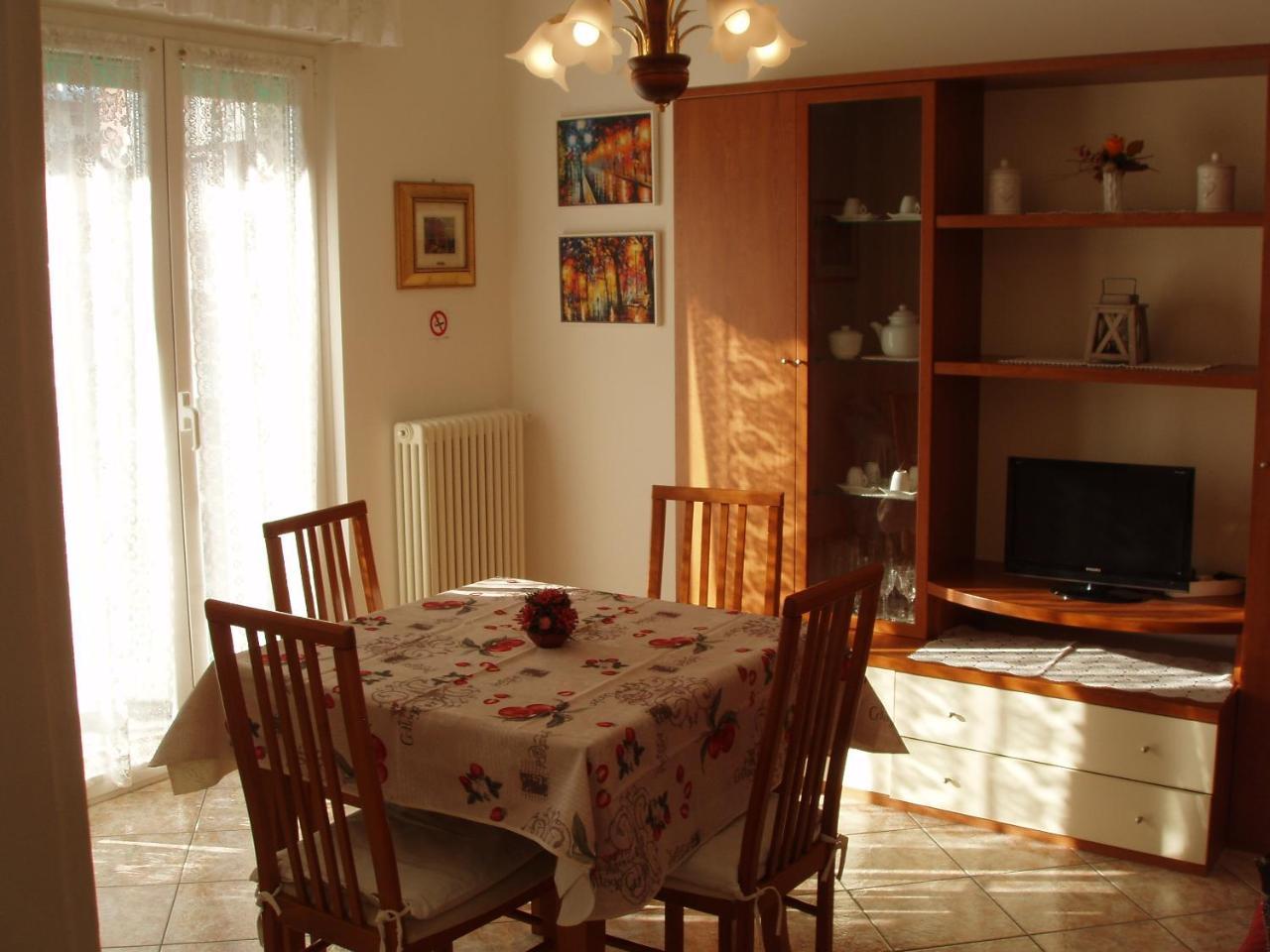 Agata Apartments กราโด ภายนอก รูปภาพ